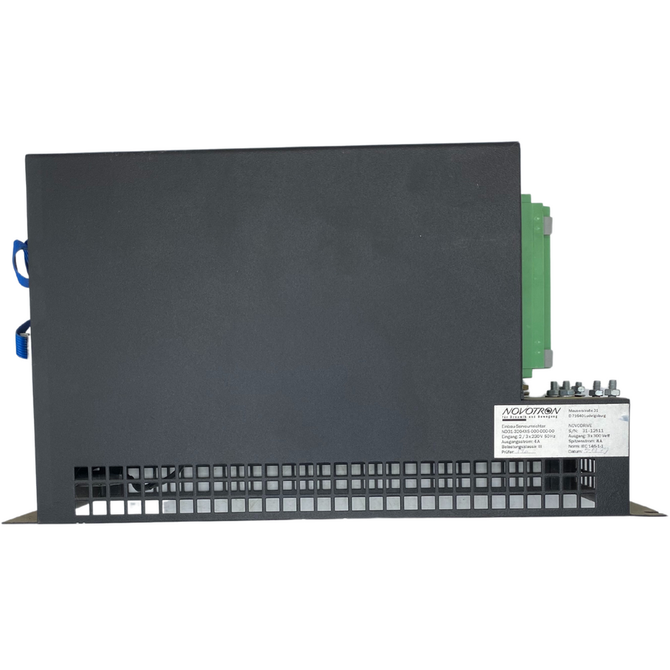 Novotron ND31-3204XS-000-000-00 Einbau-Servoumrichter